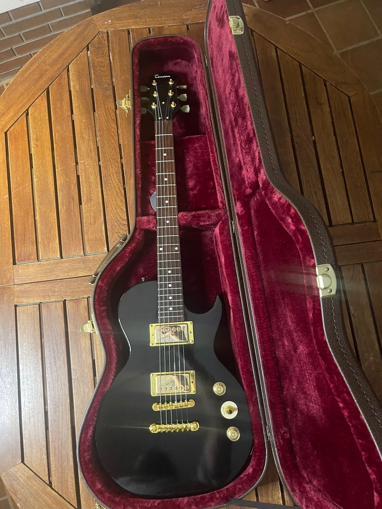 Les Paul mejorada con electrónica avanzada